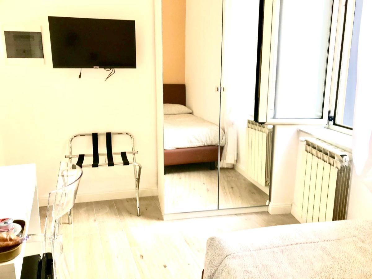 Agora Singola Con Bagno Privato Adiacente Bed and Breakfast Νάπολη Εξωτερικό φωτογραφία