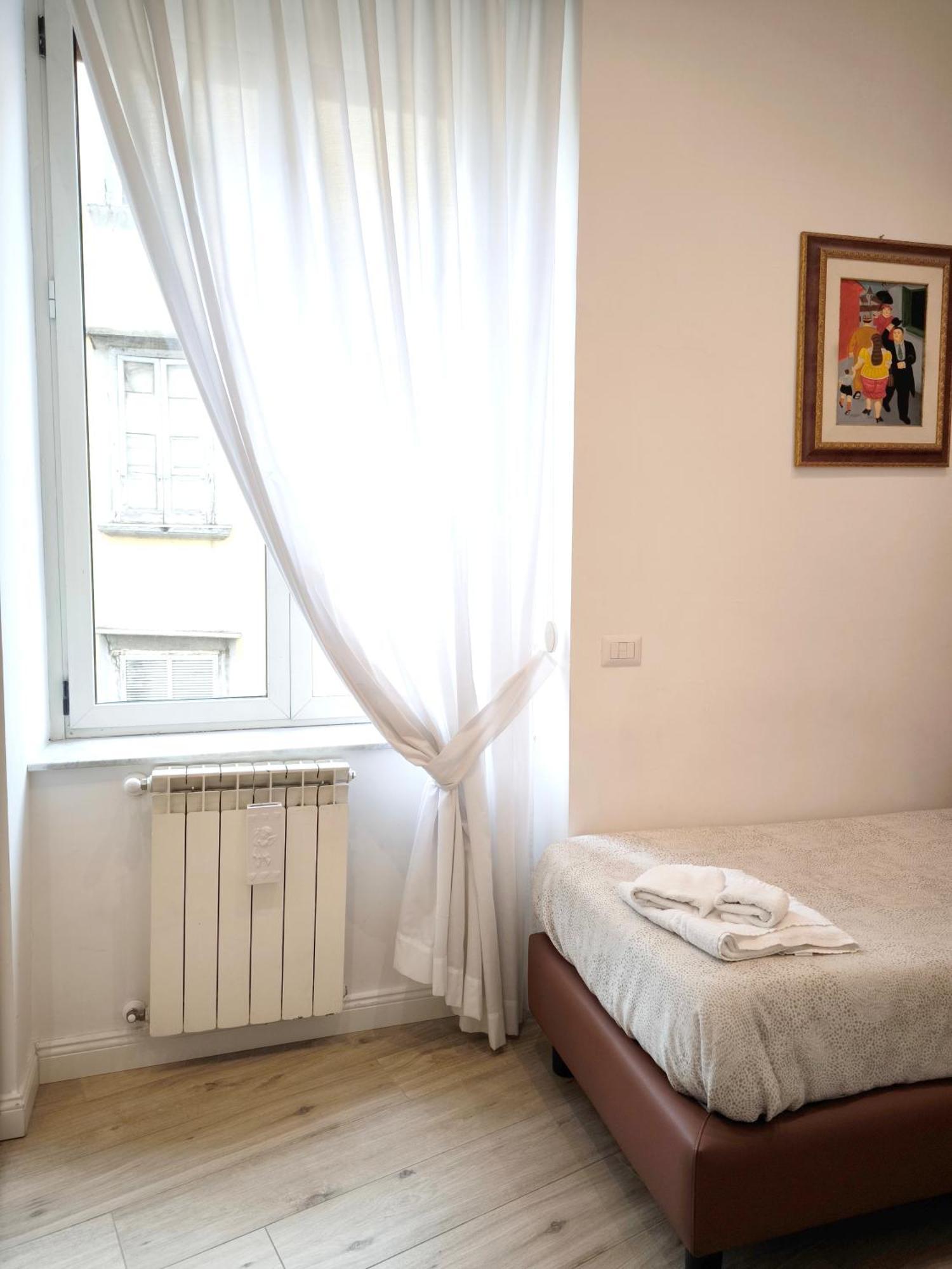 Agora Singola Con Bagno Privato Adiacente Bed and Breakfast Νάπολη Εξωτερικό φωτογραφία